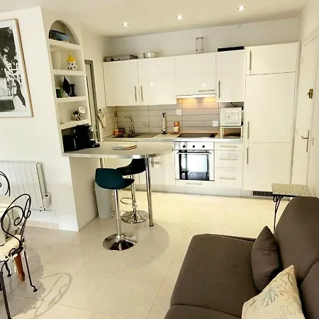 Apartamento Studio With A Terrace Garden And Pool In Gassin Saint-Tropez